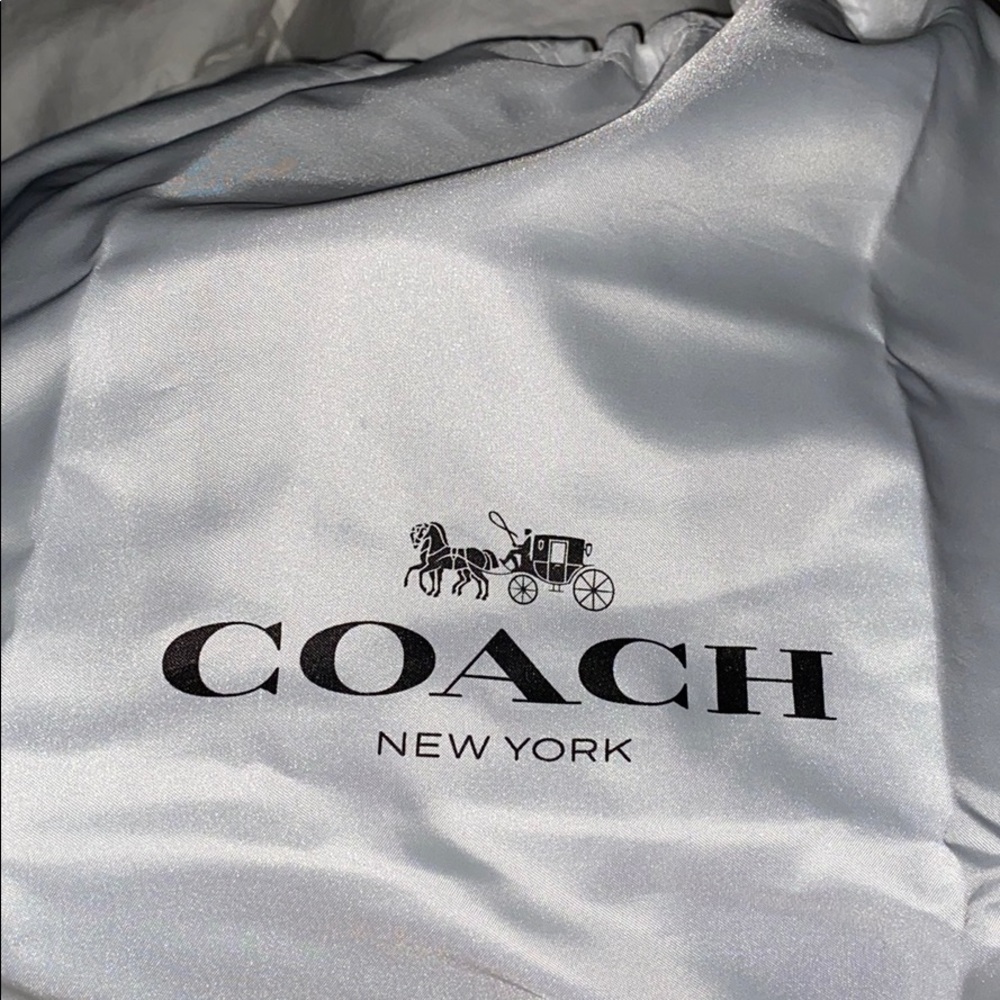 Coach purse! - Picture 7 of 7